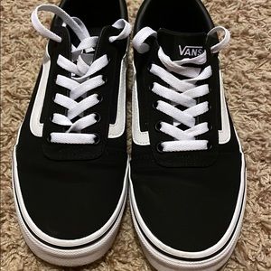 Womens Vans size 8